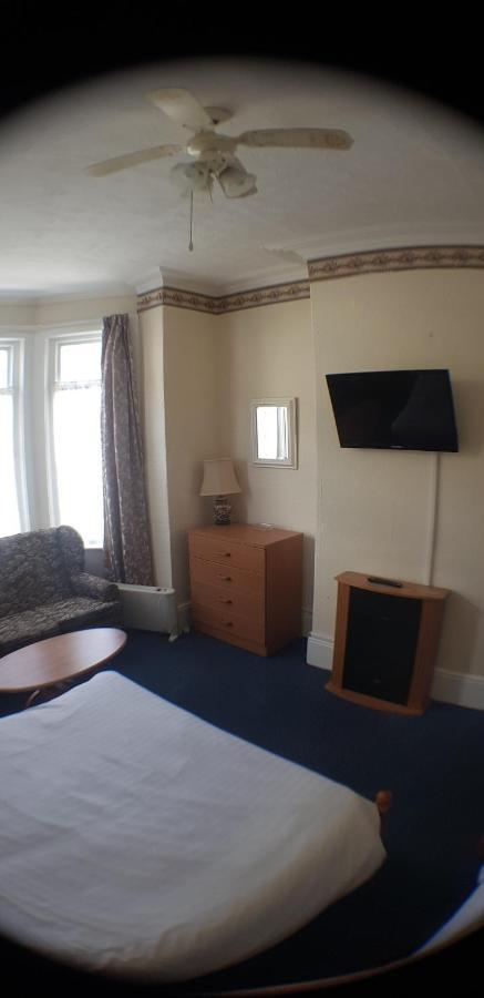 4 Berth Ground Floor Flat Glen Villa 1 Грейт-Ярмут Экстерьер фото